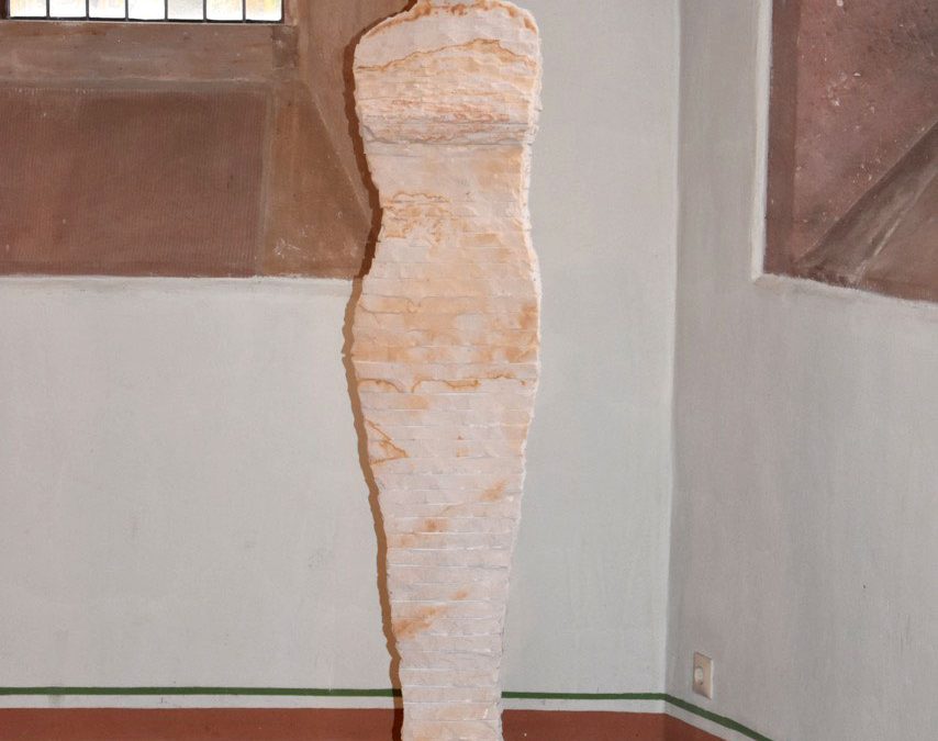 In Schichten weiblich